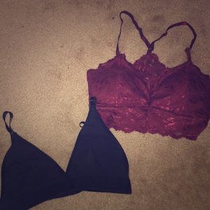 2 bralettes